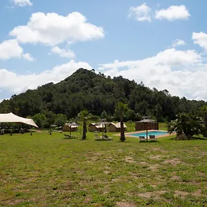 Glamping Vall De Codo Campo de lujo Terrades